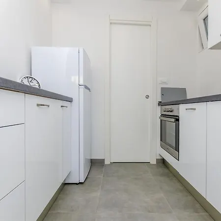 Milan Apartament *