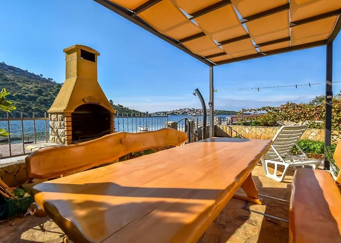 Milan Rogoznica (Sibenik-Knin)